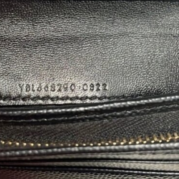 YSL Black Leather Caviar compact Wallet - Picture 13 of 15